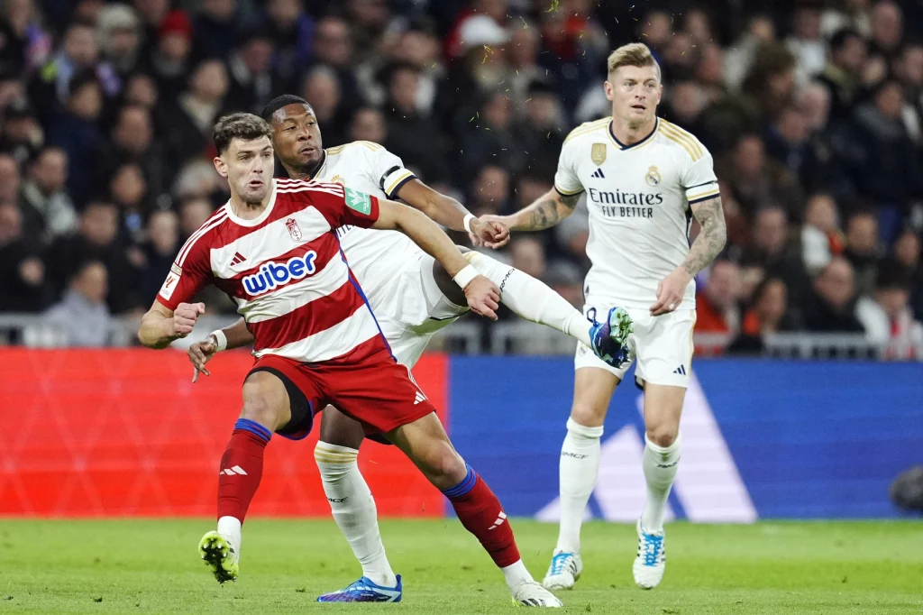 El Granada CF cae derrotado en su visita al Bernabéu (2-0). Imagen: https://www.granadacf.es/