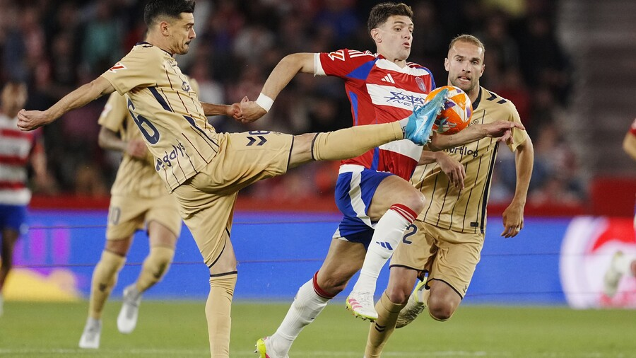 Dura derrota del Granada CF (0-2) en la visita del Eibar Dura derrota del Granada CF (0-2) en la visita del Eibar. Imagen: https://www.granadacf.es/