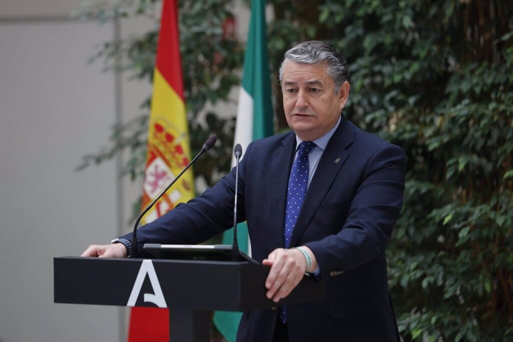 El consejero de la Presidencia, Interior, Diálogo Social y Simplificación Administrativa, Antonio Sanz - ÁLEX CÁMARA/EUROPA PRESS