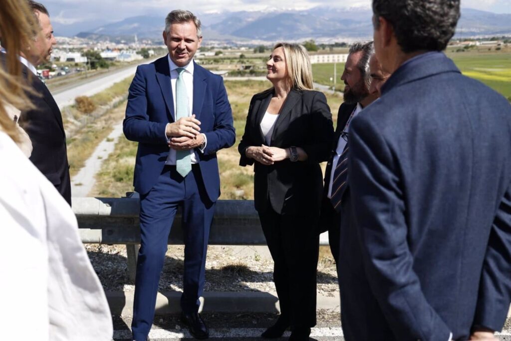 El Ayuntamiento de Granada analiza la ampliación de Mercagranada ornada de trabajo en las instalaciones de Mercagranada. - AYUNTAMIENTO DE GRANADA