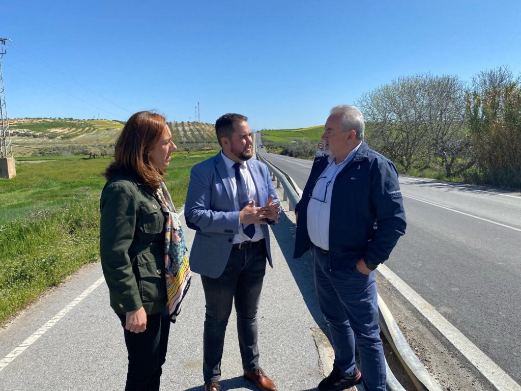 Inversión de 120.000 euros para mejorar la GR-3204 entre Chimeneas y Ventas de Huelma. Imagen: https://www.dipgra.es/