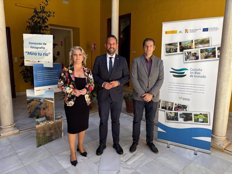 Impulso a la renaturalización de los cauces de los ríos de Granada Presentación de los concursos 'Mira tu río' y '100 segundos a tu río'. - DIPUTACIÓN DE GRANADA
