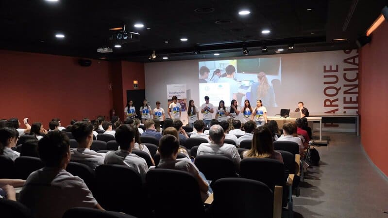 Jóvenes andaluces presentan sus proyectos de investigación en el Parque de las Ciencias I Congreso de Investigación en el Aula - PARQUE DE LAS CIENCIAS