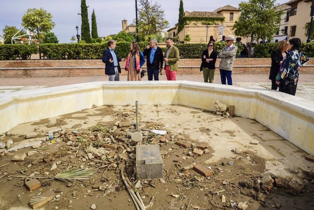 El PSOE critica el "mal estado" del Huerto del Carlos en Granada. - JAVIER MARTÍN RUIZ/PSOE DE GRANADA