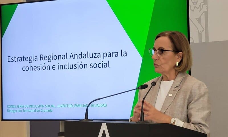 La Junta destina 6,6 millones a 24 entidades del tercer sector que trabajan con personas desfavorecidas La delegada de Inclusión Social, Juventud, Familias e Igualdad de la Junta en Granada, Matilde Ortiz - JUNTA