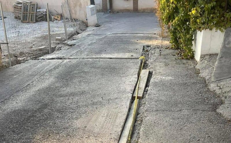 El PP alerta del «abandono y decadencia» de La Zubia por una «caótica» gestión del Ayuntamiento El PP critica el "estado de abandono" de La Zubia (Granada). - PP