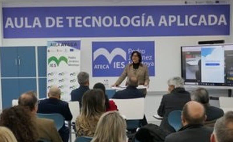 La Junta implantará once nuevas aulas de tecnología aplicada en FP en la provincia Aula de Tecnología Aplicada impulsada por la Junta de Andalucía. - JUNTA DE ANDALUCÍA