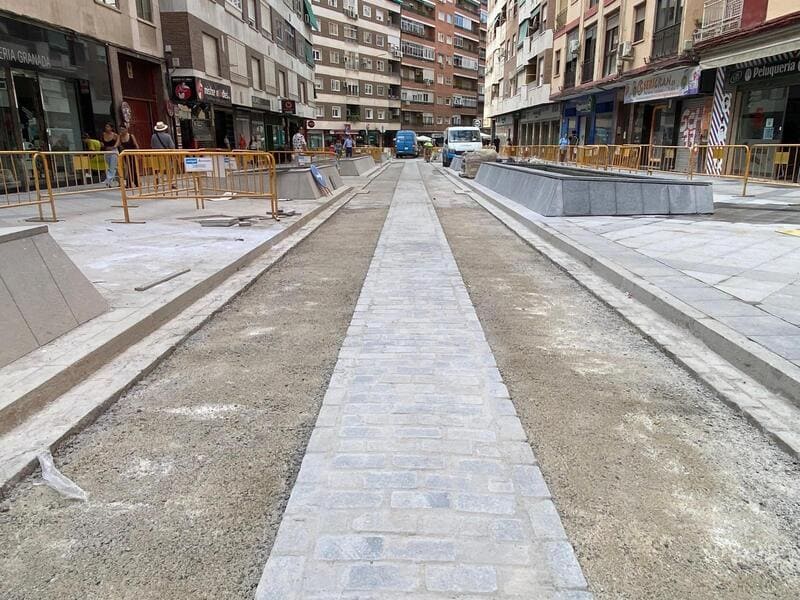 Calle Emperatriz Engenia / Esther Falcón