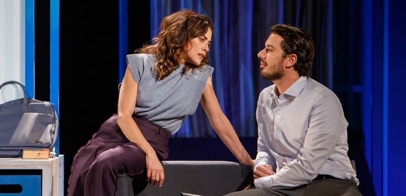 Casa de muñecas - Teatro Isabel la Católica Web