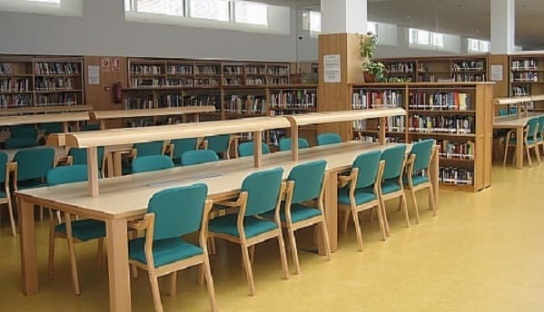 Biblioteca Pública Municipal San Francisco Javier - Ayuntamiento de Granada