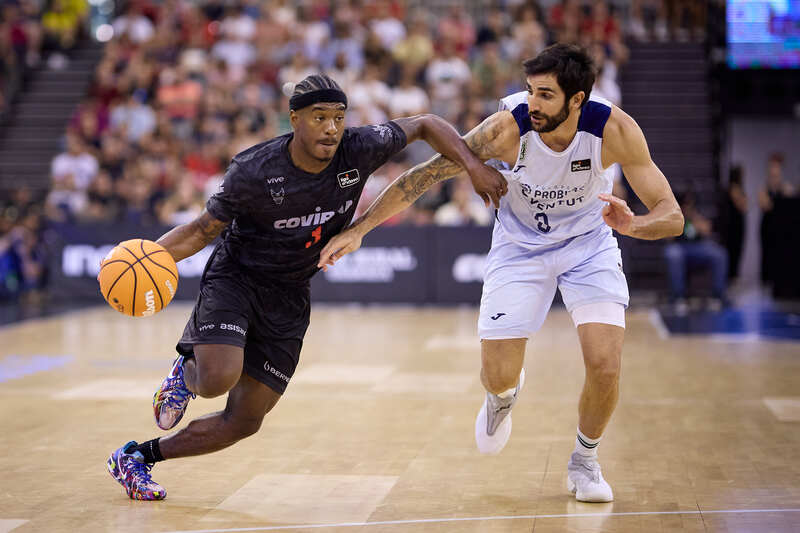 Capítulo I: El telón se alza (vs. Joventut Badalona) Imagen: Fermín Rodríguez