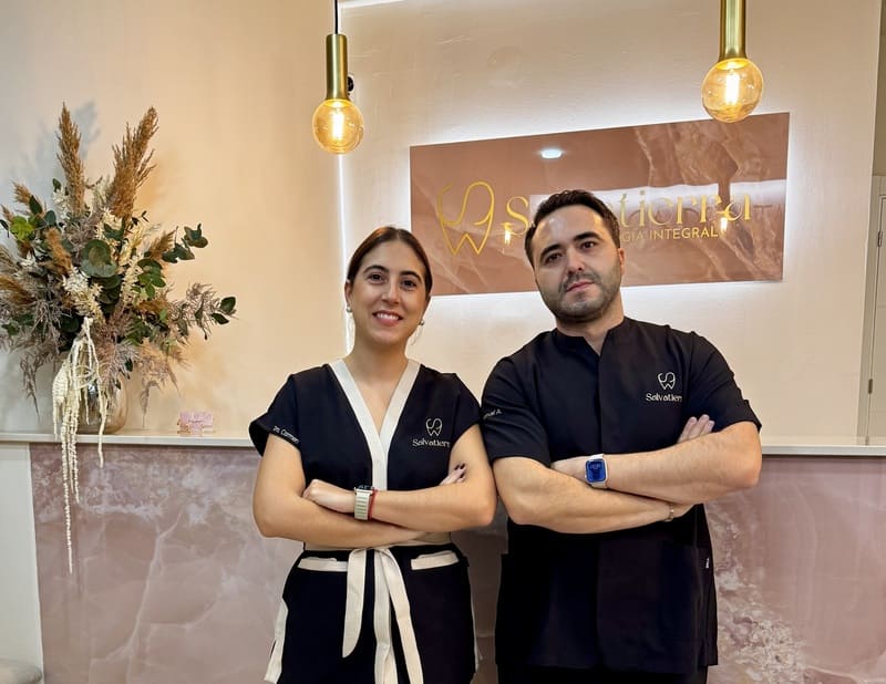 Salvatierra Odontología Integral: más sonrisas, menos prisas Salvatierra Odontología Integral: más sonrisas, menos prisas
