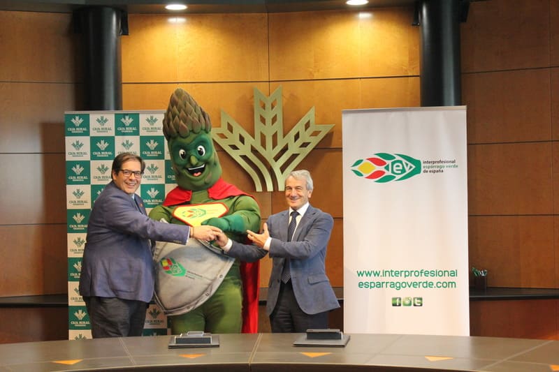 Caja Rural Granada y la Interprofesional del Espárrago Verde se unen para posicionar el producto y ganar en competitividad