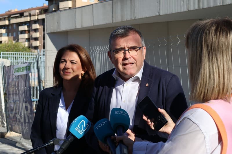 Granada recibe más de 113 millones para su desarrollo urbano y social El subdelegado del Gobierno en Granada, José Antonio Montilla, atiende a los medios. - SUBDELEGACIÓN DEL GOBIERNO EN GRANADA