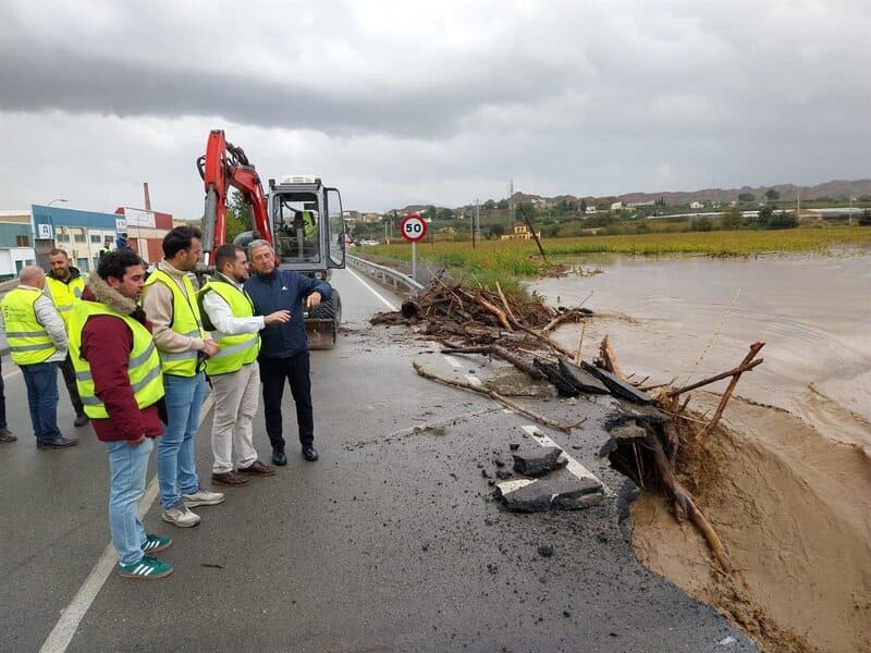 Diputación anuncia licita las obras del puente de Bejarín tras los destrozos ocasionados por la dana Visita a la zona afectada por la DANA - DIPUTACIÓN DE GRANADA