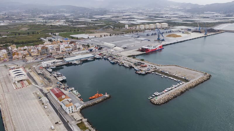 Andalucía, un «gran enclave logístico» de Europa que suma el 25% del tráfico portuario nacional Andalucía, un "gran enclave logístico" de Europa que suma el 25% del tráfico portuario nacional. Imagen: Autoridad Portuaria de Motril