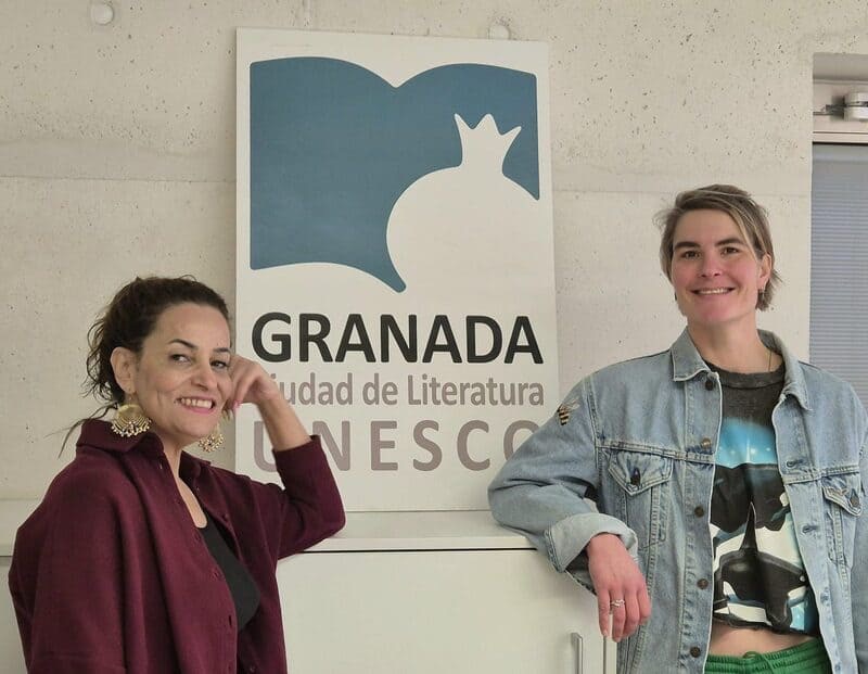 Granada Ciudad de Literatura Unesco presenta las obras de Ahlam Bsharat y Nike Dekker Granada Ciudad de Literatura Unesco presenta las obras de Ahlam Bsharat y Nike Dekker. Imagen: GRXactualidad