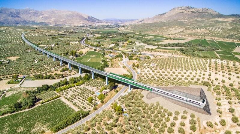 La LAV Antequera-Granada avanza hacia la doble vía con una inversión de 13,4 millones La LAV Antequera-Granada avanza hacia la doble vía con una inversión de 13,4 millones - Subdelegación del Gobierno en Granada