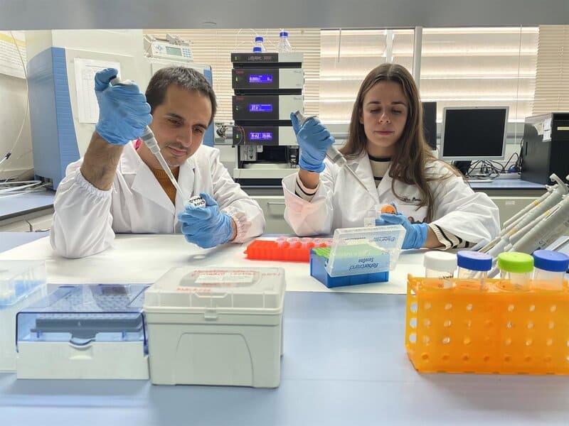 Cena solidaria para contribuir a la investigación de la UGR sobre el síndrome de Mitchell