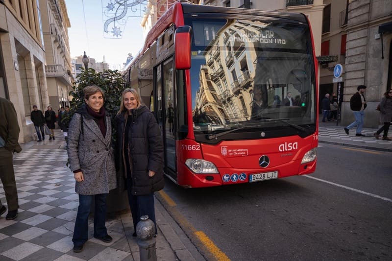 El Ayuntamiento de Granada mantendrá las ayudas al transporte público urbano durante todo 2026