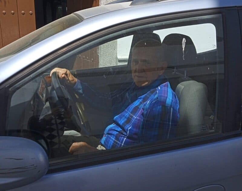 Un estudio apunta que los conductores mayores pierden habilidades al volante y afrontan peligros como noveles