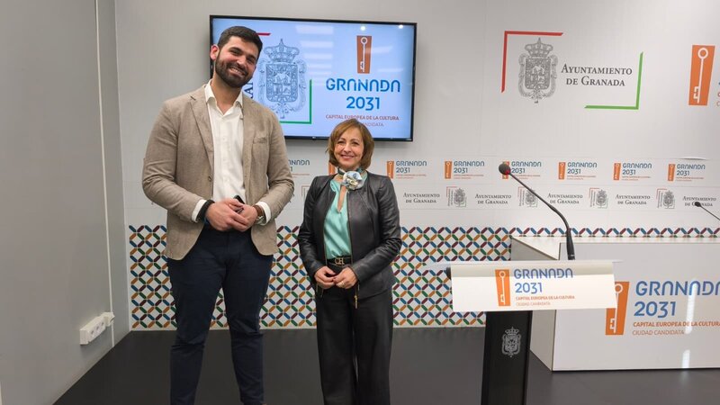 Granada activa 15 plazas en residencias para mayores que no quieren pasar solos la Navidad