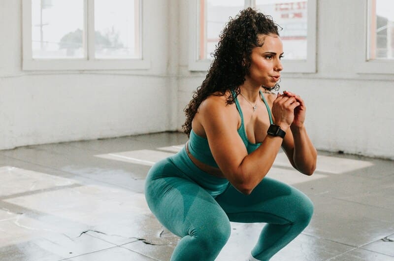 Fuerza para principiantes: cinco ejercicios que cambiarán tu vida Fuerza para principiantes: cinco ejercicios que cambiarán tu vida. Imagen: Unsplash