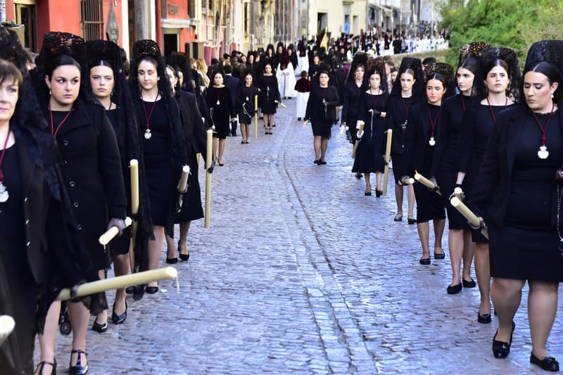 Cofradía de Nazarenos de Nuestro Padre Jesús de la Sentencia y María Santísima de las Maravillas. Imagen: Antonio Odriozola