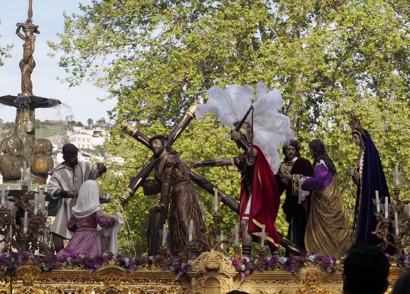 Venerable Hermandad de Caridad del Santísimo Cristo del Trabajo y Nuestra Señora de la Luz. Imagen: Luis M. Guzmán