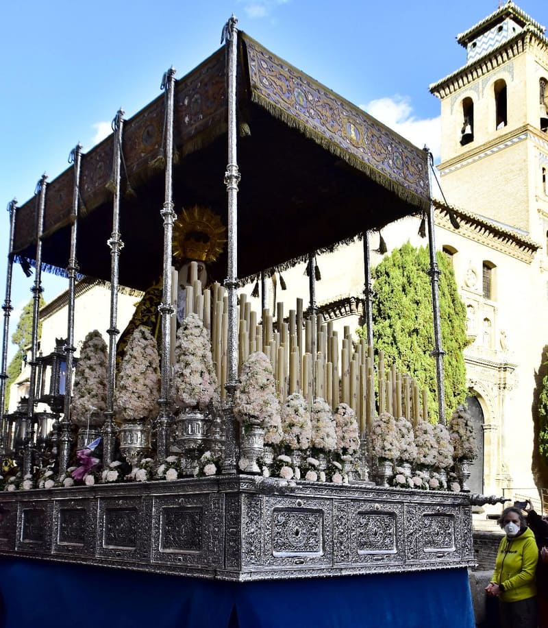 Cofradía de Nazarenos de Nuestro Padre Jesús de la Sentencia y María Santísima de las Maravillas. Imagen: Antonio Odriozola