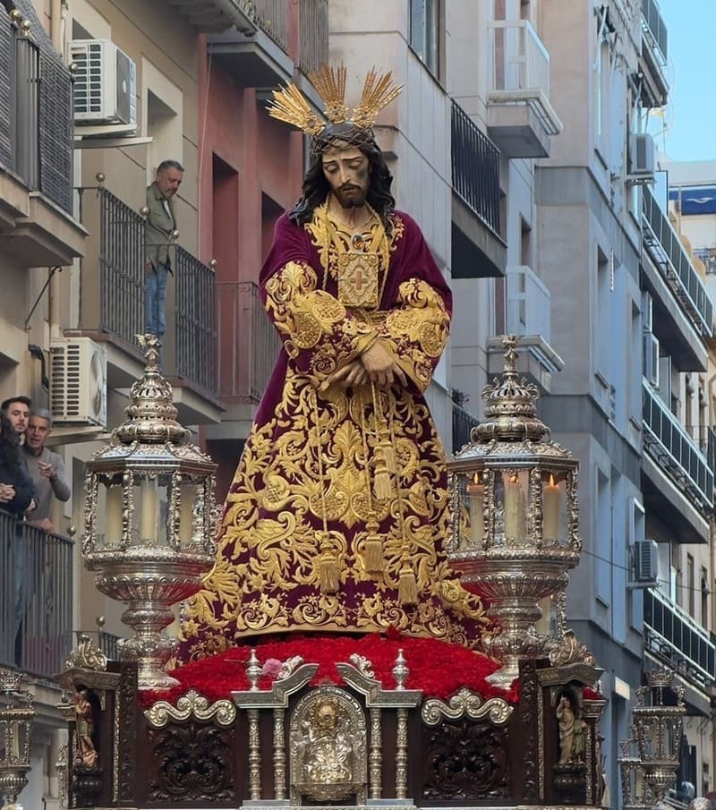 Cofradía de Nuestro Padre Jesús del Rescate. Imagen: Luis M. Guzmán