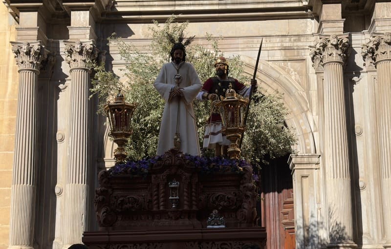 Real Cofradía de Penitencia de Nuestro Padre Jesús Cautivo. Imagen: Luis M. Guzmán