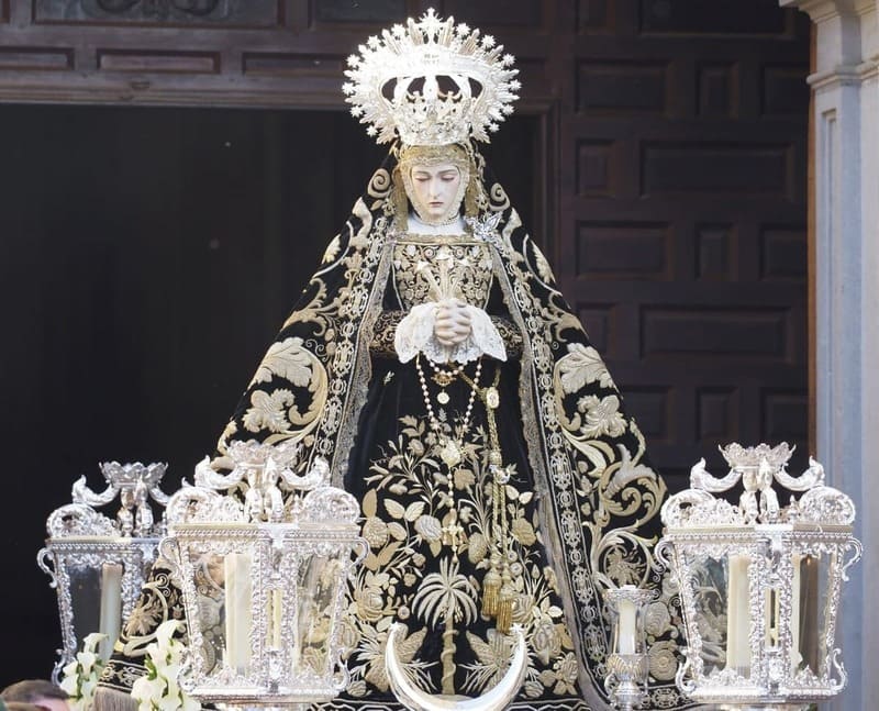Nuestra Señora de la Soledad Coronada - Luis M. Guzmán