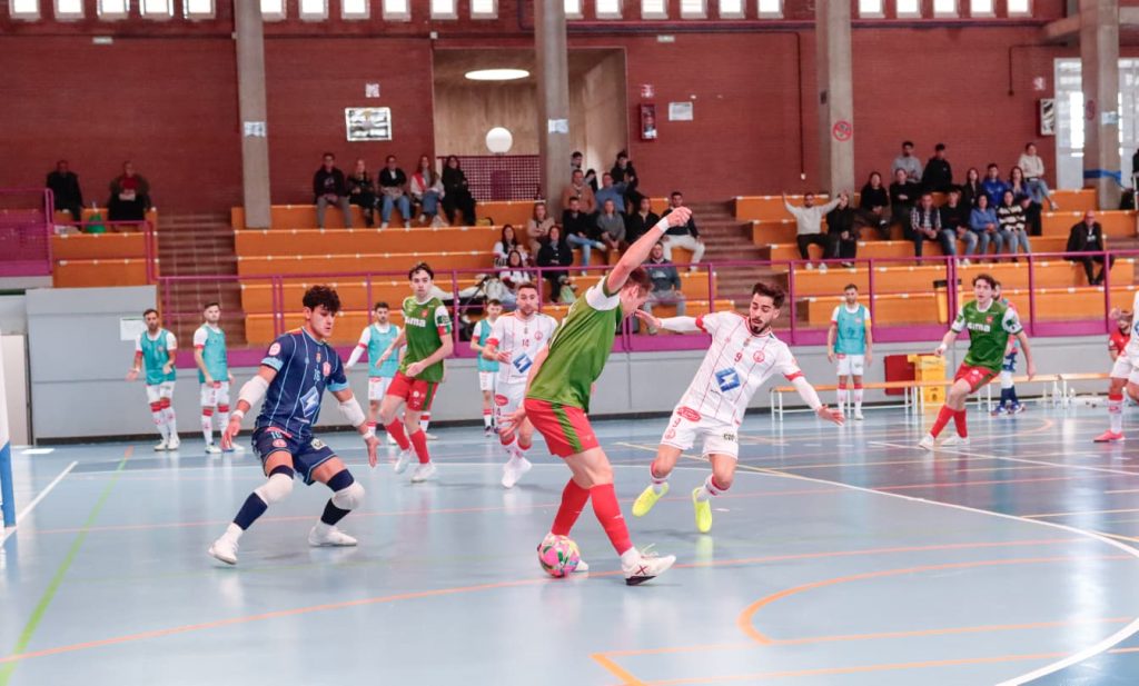 Viaje a Cádiz y ansiada vuelta a casa para el Granada FS Imagen de un partido anterior de los rojiblancos - Prensa GFS