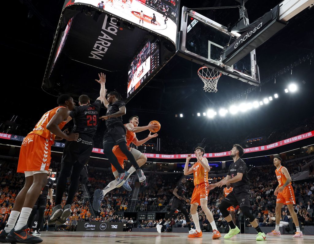 Imagen del último partido del Coviran en el Roig Arena - ACB Photo