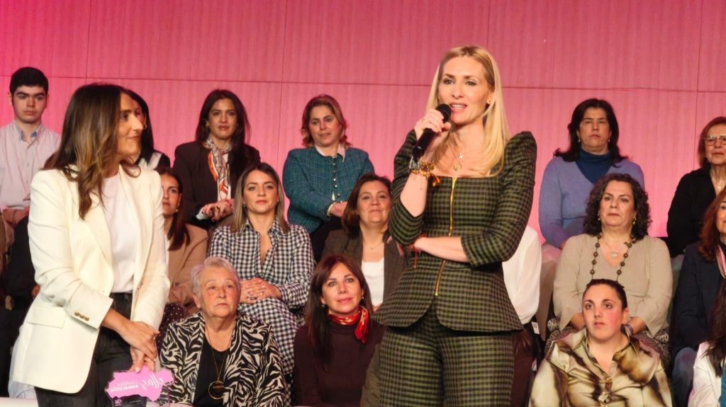 Concha de Luna, durante su intervención en el acto "Ellas cambian Andalucía", celebrado este 8 de marzo en Sevilla. Imagen: Partido Popular Andalucía