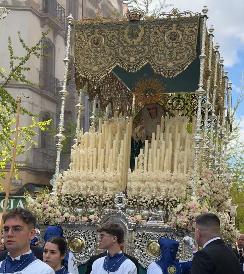 Cofradía de la Entrada de Jesús en Jerusalén y Nuestra Señora de la Paz. Imagen: Luis M. Guzmán