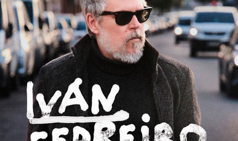 Iván Ferreiro actúa el 18 de julio en el Lago de Atarfe con su gira por los 35 años de carrera Cartel de la gira "Hoy por ayer". Imagen: The Borderline Music.