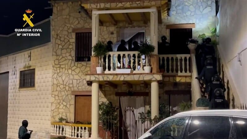 Operación ‘Nazarí 91 Ali-Atar’: detectan el primer laboratorio de ‘cocaína rosa’ en la provincia de Granada Operación 'Nazarí 91 Ali-Atar' de la Guardia Civil. - GUARDIA CIVIL