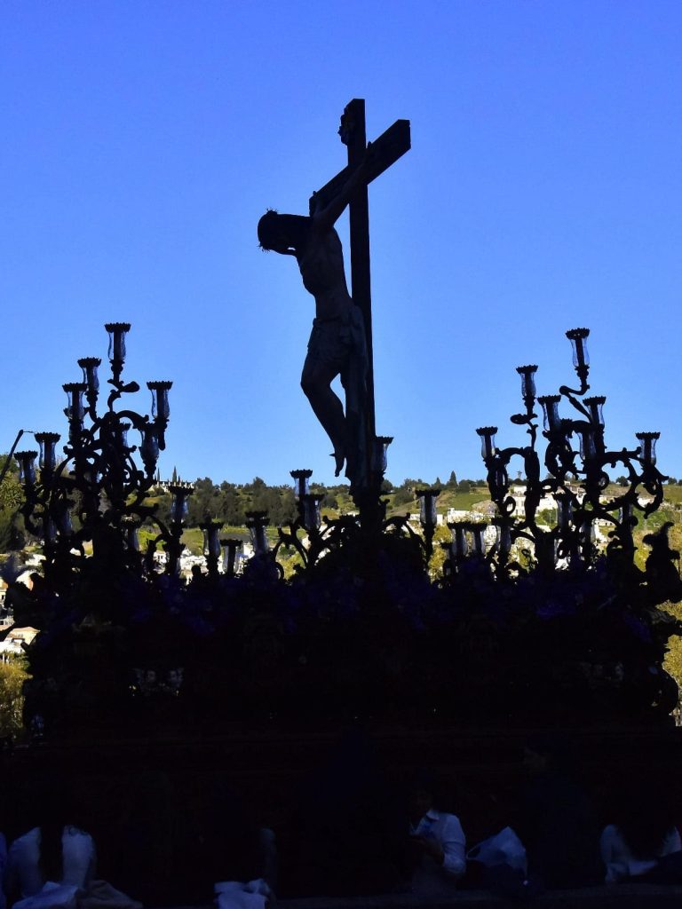 Hermandad Salesiana del Santísimo Cristo de la Redención y Nuestra Señora de la Salud - Luis M. Guzmán y Antonio Odriozola