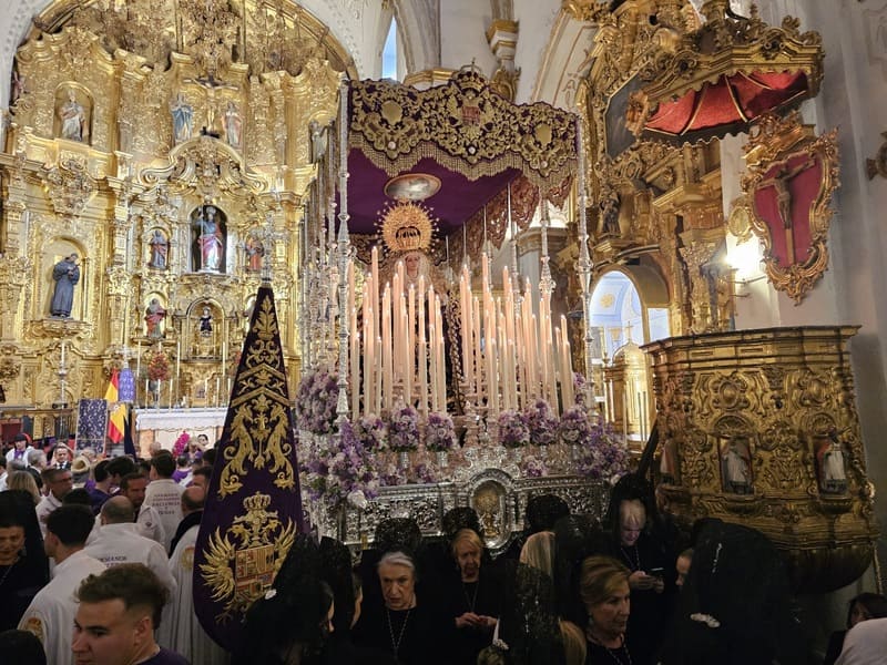 Cofradía de Penitencia de Nuestro Padre Jesús de la Paciencia y María Santísima de las Penas. imagen: Antonio Guzmán