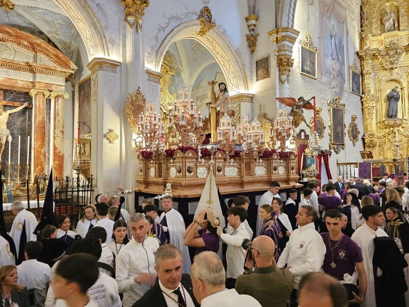 Cofradía de Penitencia de Nuestro Padre Jesús de la Paciencia y María Santísima de las Penas. imagen: Antonio Guzmán