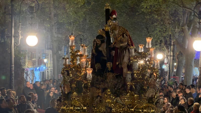 Muy Antigua, Real e Ilustre Hermandad de Nuestro Padre Jesús de las Tres Caídas y Nuestra Señora del Rosario en sus Misterios Dolorosos. Imagen: Luis M. Guzmán