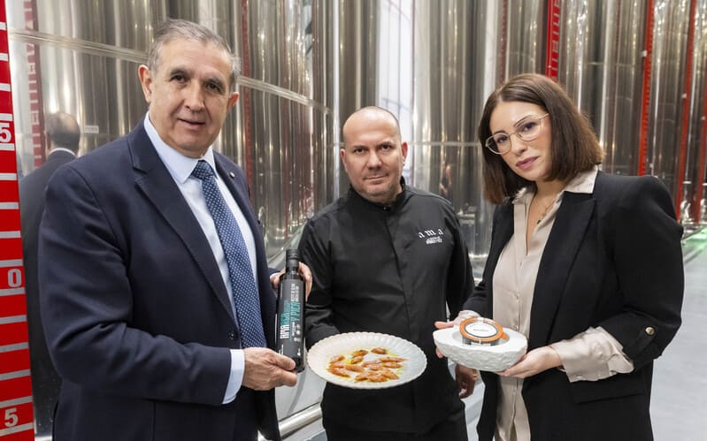 Presentación de las jornadas de AOVE Caviar y Esturión en AMA La Cocina de Amarga y Pica, que tendrán lugar del 4 al 10 de mayo. Imagen: Conde de Benalúa