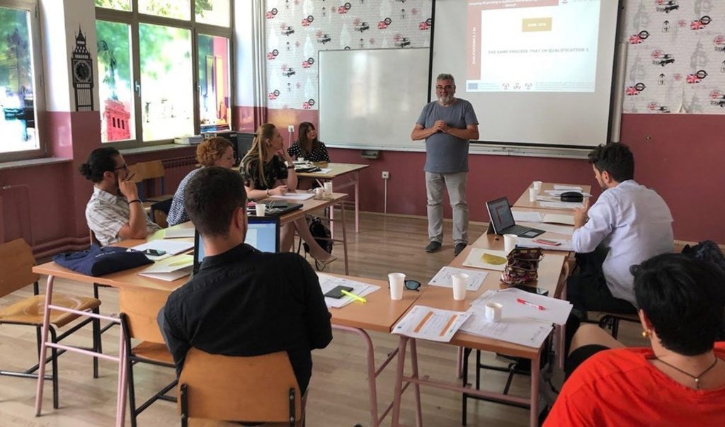 Una clase con alumnos. - JUNTA DE ANDALUCÍA