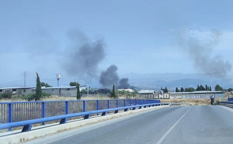 Incendio en el entorno del Polígono Juncaril. - ASVOGRA